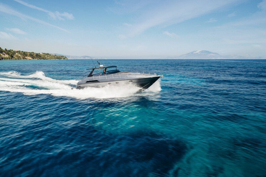 Pershing 40